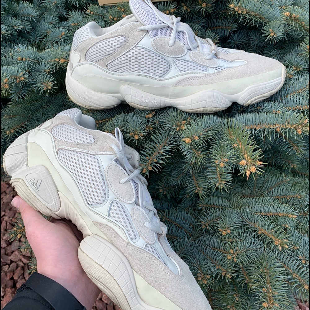 Yeezy 500 - Picture 3 of 3
